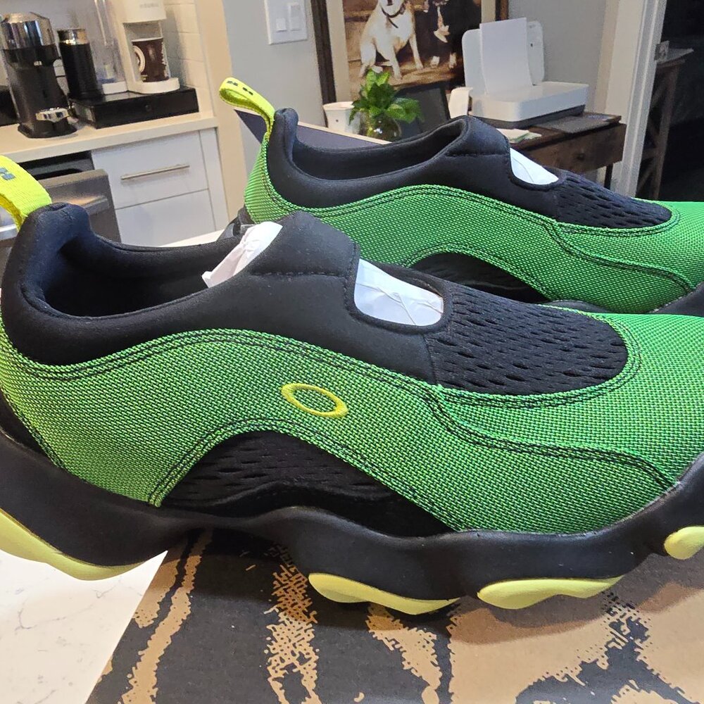 Oakley Factory Team X Brain Dead Flesh Sandal - Size 10.5 - Green Lemon NEW